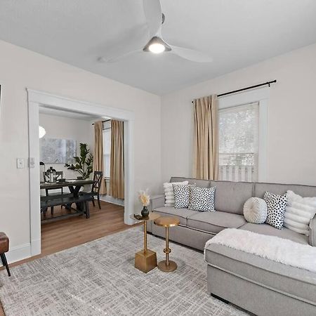 Charming Retreat In Cleveland 빌라 외부 사진