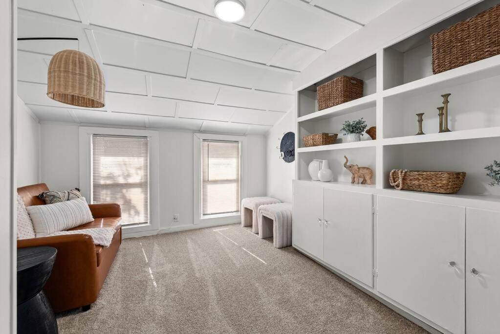 Charming Retreat In Cleveland 빌라 외부 사진